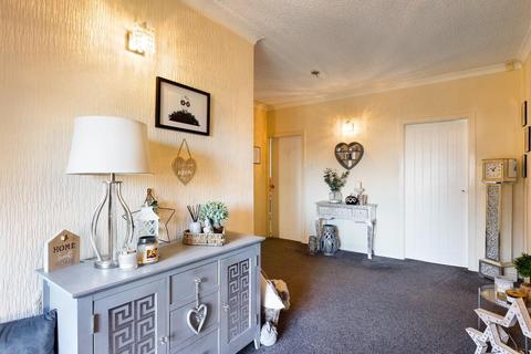 4 bedroom bungalow for sale - Churston Place, Stoke-On-Trent