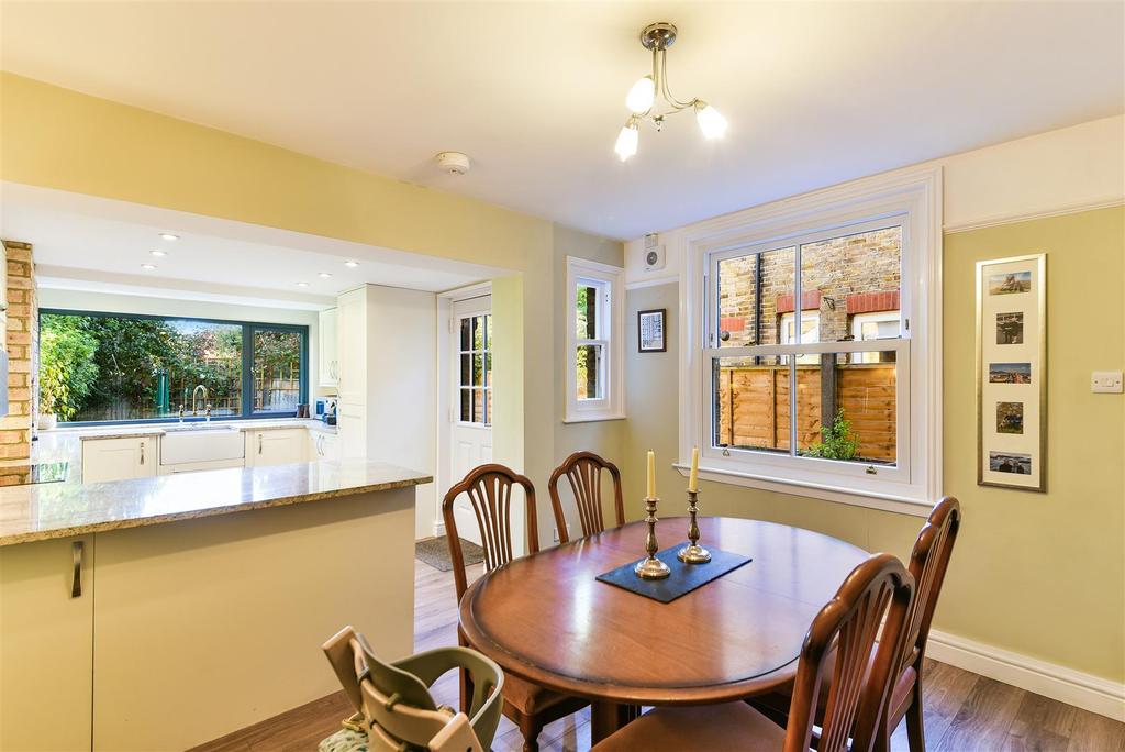 Ingram Cottages, Albert Road, Epsom 3 bed semidetached house £600,000