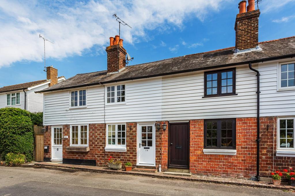 North Street, Cowden, Edenbridge, TN8 2 bed terraced house for sale £
