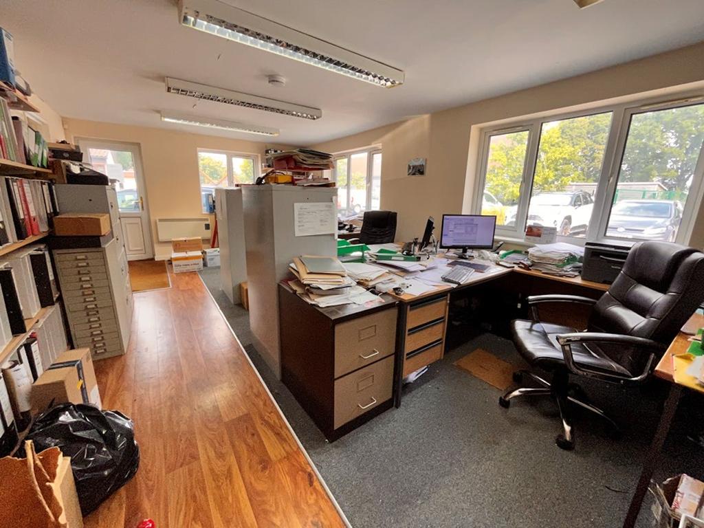 Offices 1.JPG
