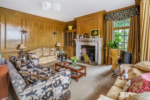 Beacon Hill Farley Common, Westerham, TN16 1UA