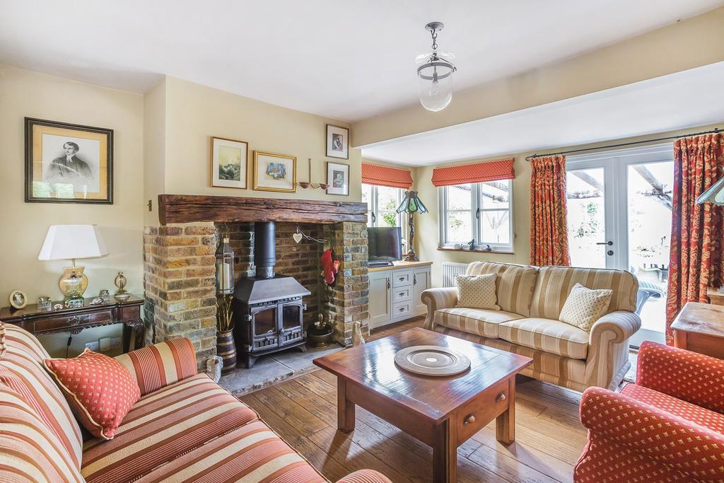 Coopers Lane, Tunbridge Wells, TN3 2 bed detached bungalow