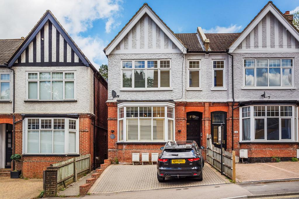 London Road, Sevenoaks, TN13 1 bed apartment for sale £240,000