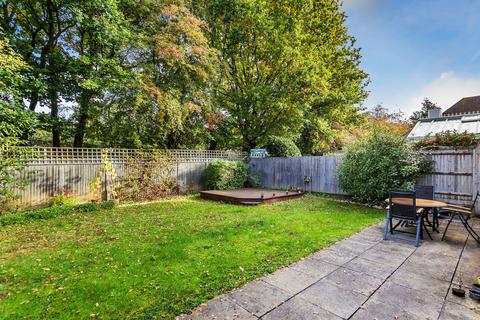 9 Chiltenhurst, Edenbridge, TN8 5PJ