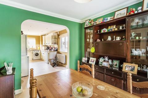 9 Chiltenhurst, Edenbridge, TN8 5PJ