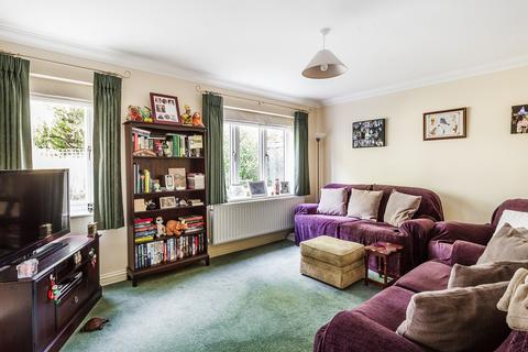 9 Chiltenhurst, Edenbridge, TN8 5PJ