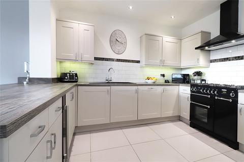 73 Abbotts Walk, Bexleyheath, DA7 5RL