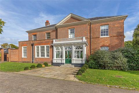 2 bedroom duplex for sale - Russells House, Greenbank Road, Watford, Hertfordshire, WD17