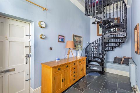 2 bedroom duplex for sale - Russells House, Greenbank Road, Watford, Hertfordshire, WD17