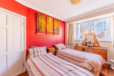 114 Oldstead Road, Bromley, BR1 5RJ
