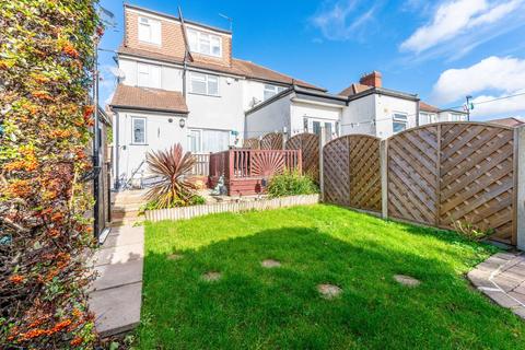 114 Oldstead Road, Bromley, BR1 5RJ