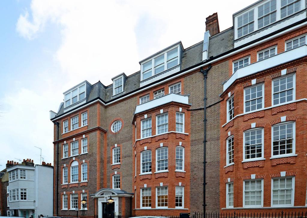 Church Row, Hampstead, London, NW3 3 bed flat £3,900 pcm (£900 pw)