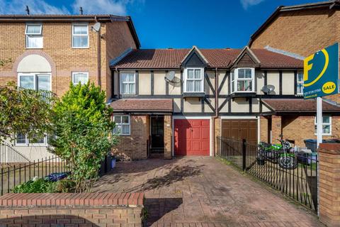 4 bedroom terraced house for sale - Silbury Avenue, Mitcham, CR4