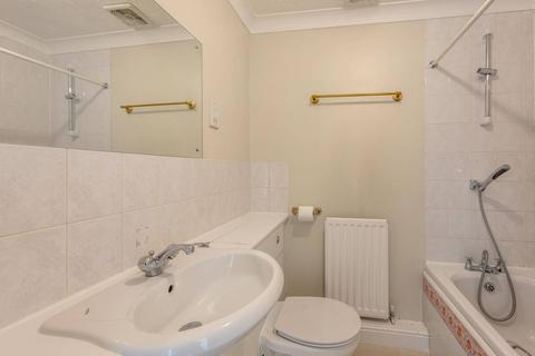 4 bedroom terraced house for sale - Silbury Avenue, Mitcham, CR4
