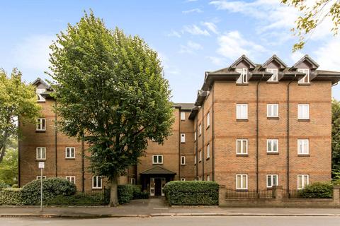 2 bedroom flat for sale - Coverdale Road, Brondesbury, London, NW2