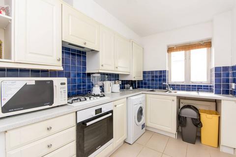 2 bedroom flat for sale, Coverdale Road, Brondesbury, London, NW2