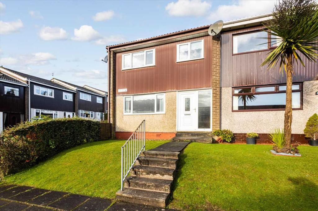Glen Bervie, St Leonards, EAST KILBRIDE 3 bed end of terrace house £120,000