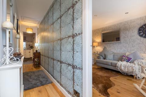 55 Birchview Drive, Clarkston, Glasgow, G76 8SW