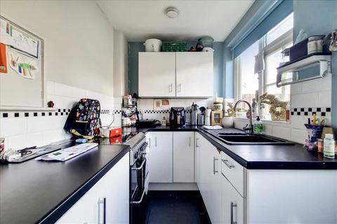 3 bedroom end of terrace house for sale - Canonsleigh Road, Essex
