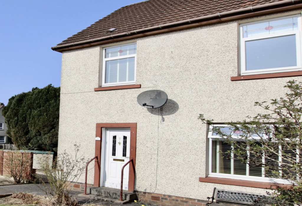 Sycamore Crescent, Airdrie, Lanarkshire 3 bed semidetached house £