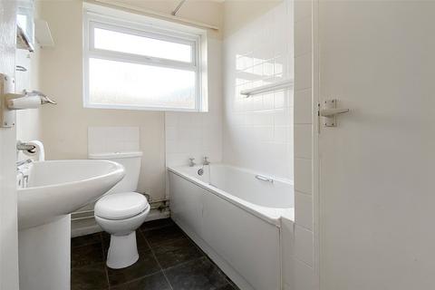 28 Ambersham Crescent, East Preston, Littlehampton, BN16 1AH