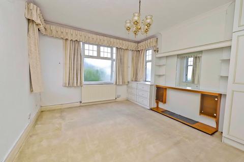 31 Eastern Avenue, Pinner, HA5 1NW