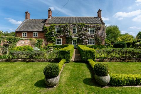 6 bedroom farm house for sale, Beautiful Georgian Farmhouse in Saham Toney