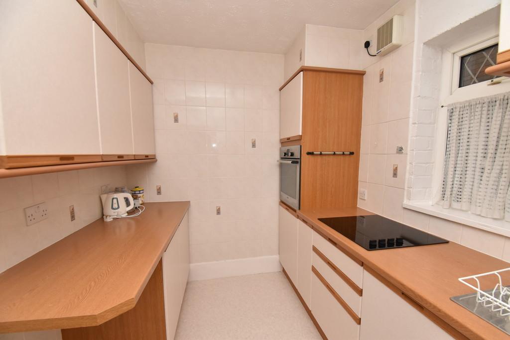 Bullamoor Road, Northallerton 3 bed semidetached house £775 pcm (£