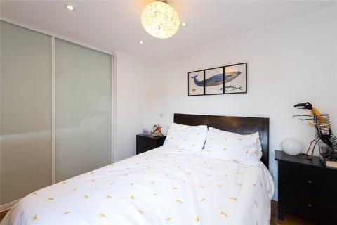 Flat B52, Herbal Hill Gardens, 9 Herbal Hill, London, EC1R 5XB