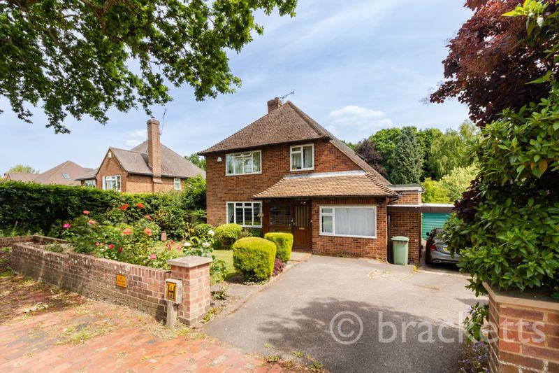 Royal Chase, Tunbridge Wells 3 bed detached house £1,250,000