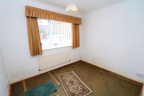 13 Daffodil Place, Walsall, WS5 3DX