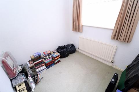 13 Daffodil Place, Walsall, WS5 3DX