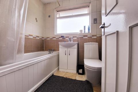 15 Hilden Drive, Erith, DA8 2LP