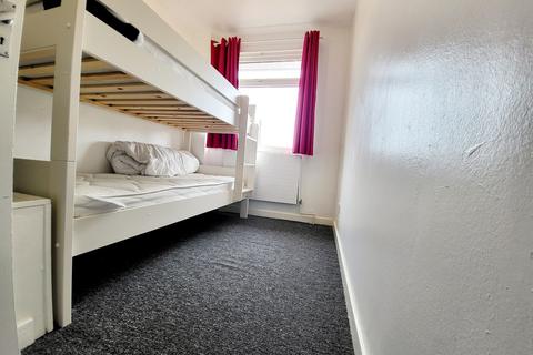 15 Hilden Drive, Erith, DA8 2LP