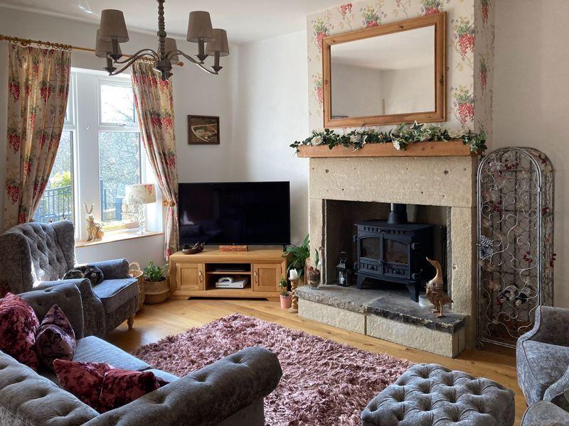 2 Woodend Cottages, Branch Road, Barkisland HX4 0AA 3 bed terraced