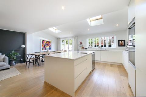 56 Chalfont Road, Seer Green, Beaconsfield, HP9 2QP