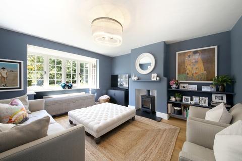 56 Chalfont Road, Seer Green, Beaconsfield, HP9 2QP
