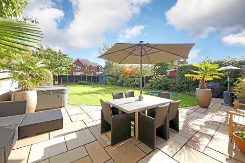 56 Chalfont Road, Seer Green, Beaconsfield, HP9 2QP