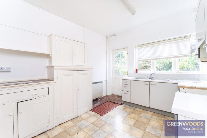 Ditton Hill Road, Surbiton 5 bed detached house £1,500,000