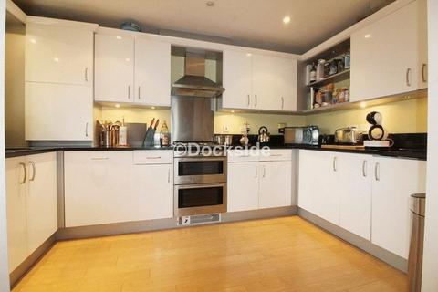 3 bedroom apartment to rent - Rivermead, St. Mary's Island