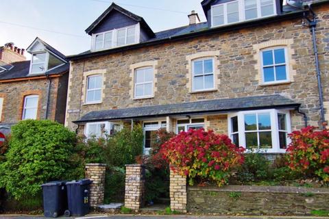 18 Park Gardens, Lynton, EX35 6DF