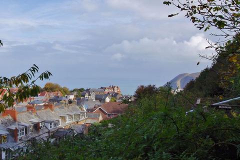 18 Park Gardens, Lynton, EX35 6DF