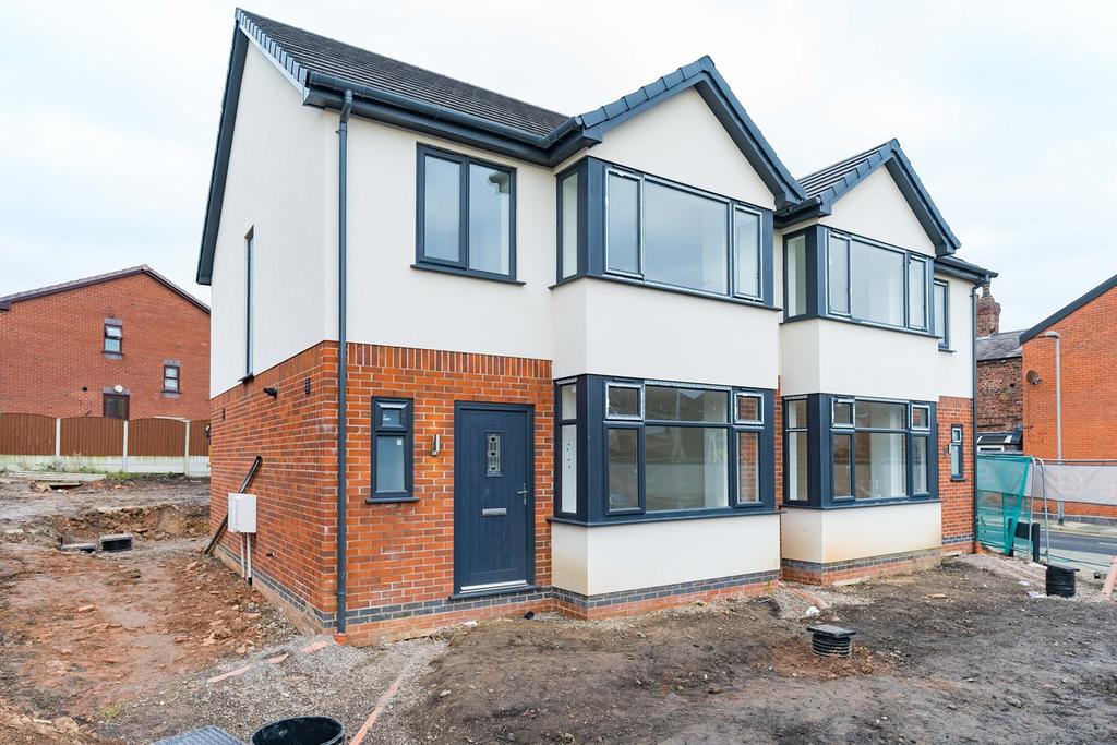 Mill Lane, St Helens, WA9 3 bed semidetached house £289,950