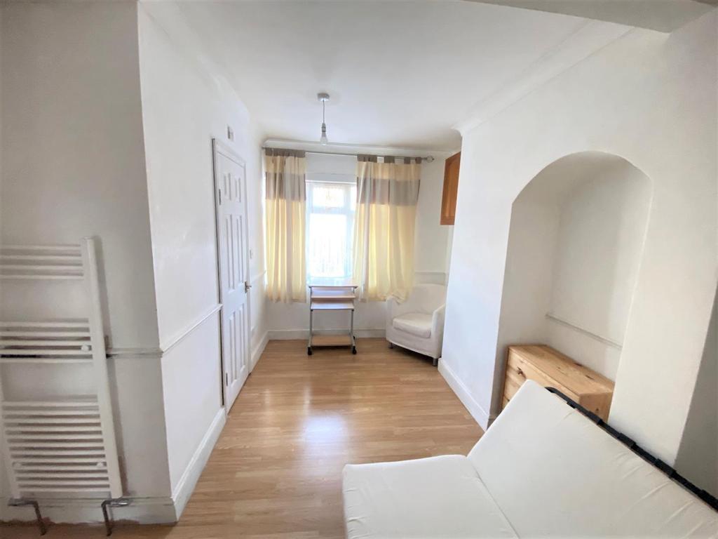 Room 1.JPG