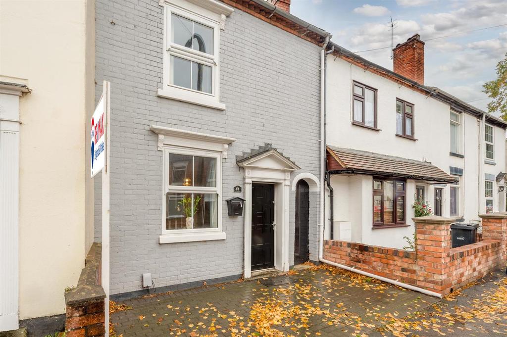 Worcester Street, Stourbridge 3 bed terraced house £250,000