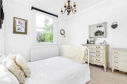 2 bedroom flat for sale - Alton Road, London