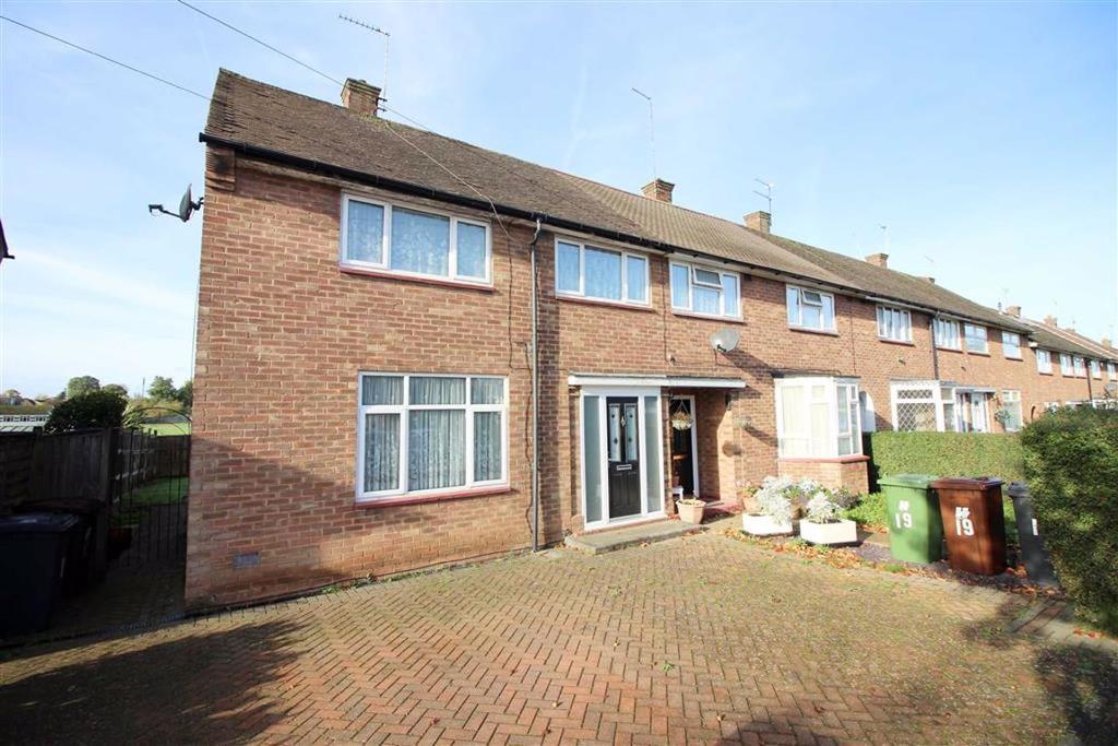 Linton Avenue, Borehamwood, Herts 3 bed end of terrace house £529,950