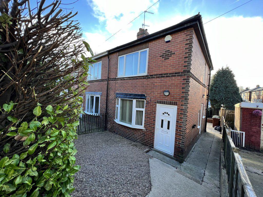 Water Lane, Pontefract, WF8 2 bed semidetached house £775 pcm (£179 pw)
