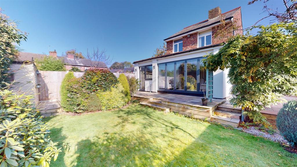 Pilkington Street, Rainford, St. Helens, WA11 8 2 bed detached house