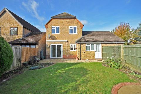3 Long Meadow, Great Notley, Braintree, CM77 7WD